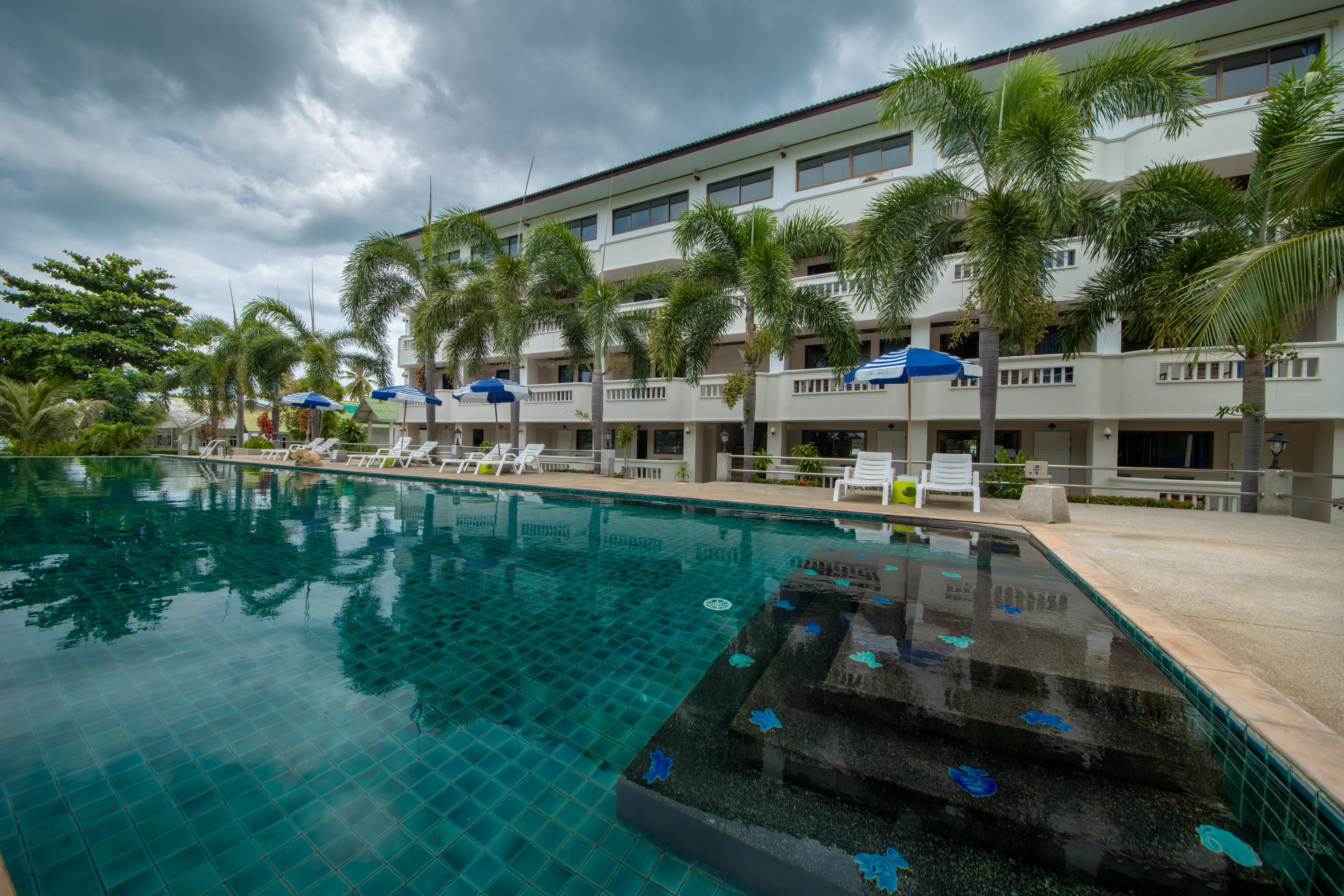 Bay Beach Resort Choeng Mon Buitenkant foto