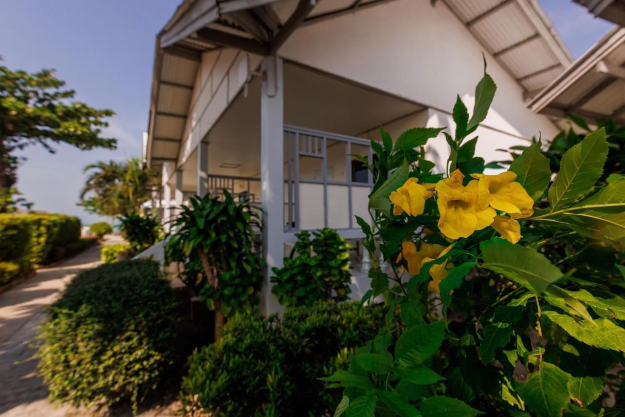 Bay Beach Resort Choeng Mon Buitenkant foto
